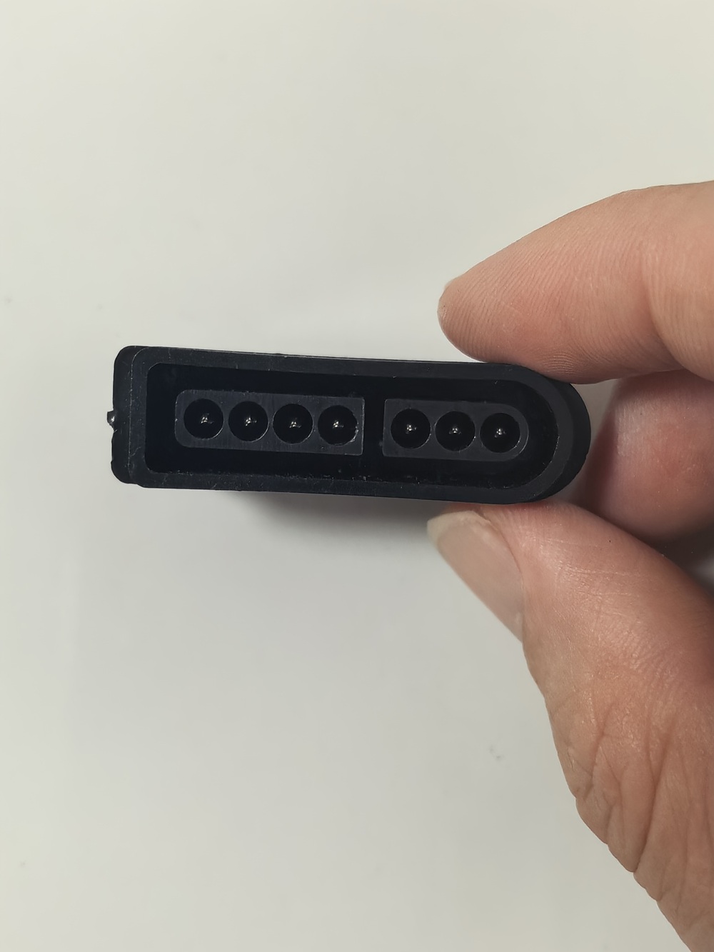Connecteur femelle de couleur  - Shelly Plug avis et prix