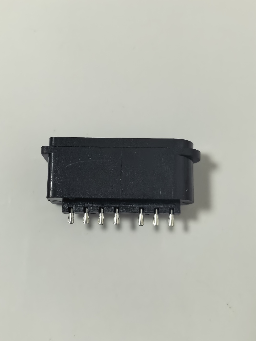 Connecteur femelle de couleur  - Shelly Plug avis et prix